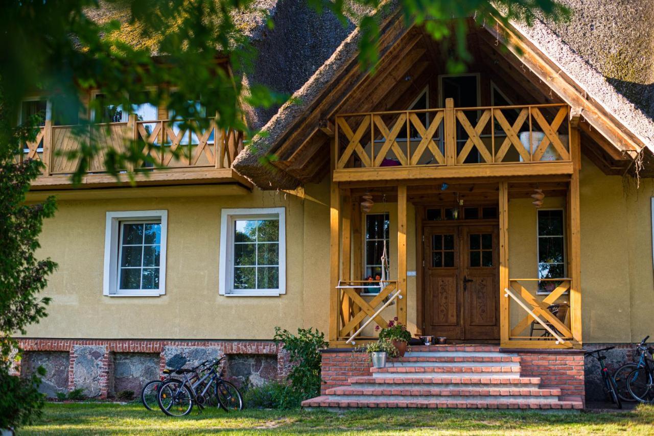 Letnisko Rozwarowo Apartment Камиен Поморски Екстериор снимка